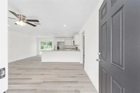 13019 NE 7th Loop Silver Springs FL 34488