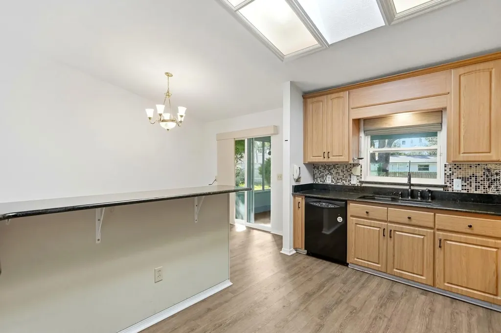 2548 Crestwood Avenue New Smyrna Beach FL 32168