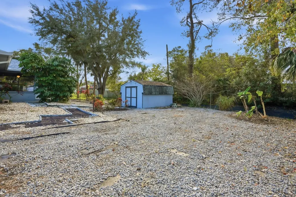 2548 Crestwood Avenue New Smyrna Beach FL 32168