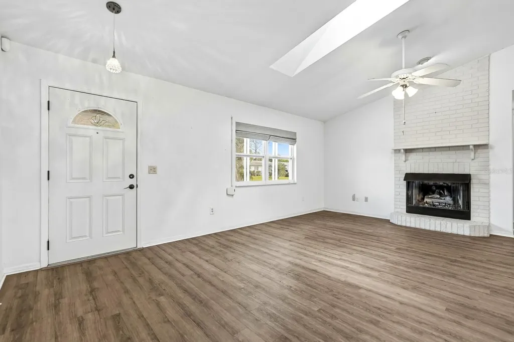 2548 Crestwood Avenue New Smyrna Beach FL 32168