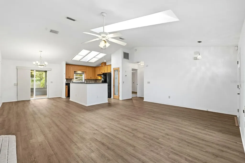 2548 Crestwood Avenue New Smyrna Beach FL 32168