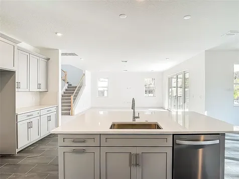 410 S West Shore Boulevard Tampa FL 33609