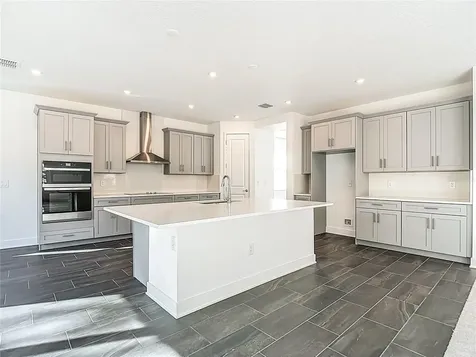 410 S West Shore Boulevard Tampa FL 33609
