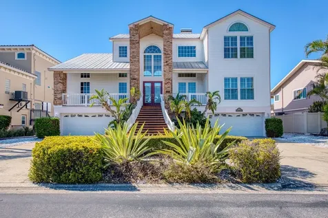 2829 Seabreeze Drive S Gulfport FL 33707
