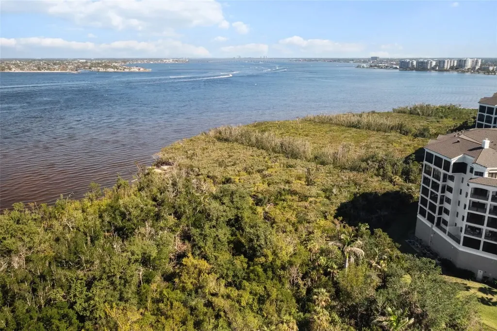 14815 Laguna Drive Fort Myers FL 33908