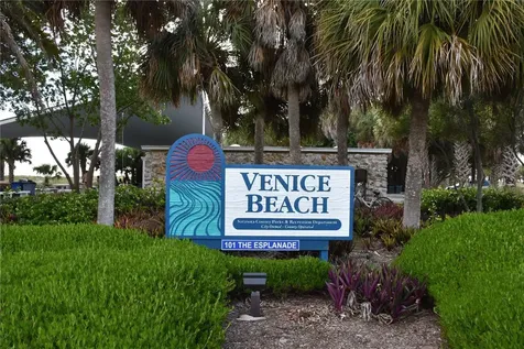 1833 Lancashire Drive Venice FL 34293