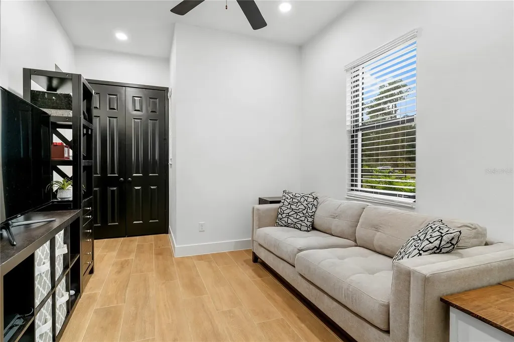 4428 E Shirley Shores Road Tavares FL 32778
