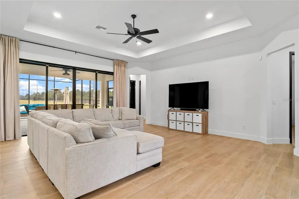 4428 E Shirley Shores Road Tavares FL 32778
