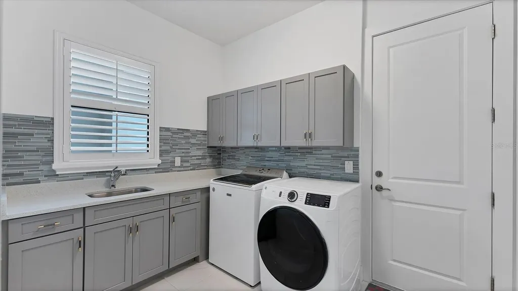 9064 Bernini Place Sarasota FL 34240