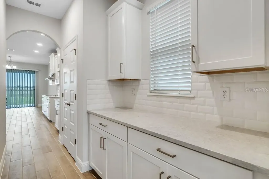 11211 Hollow Bay Court Winter Garden FL 34787