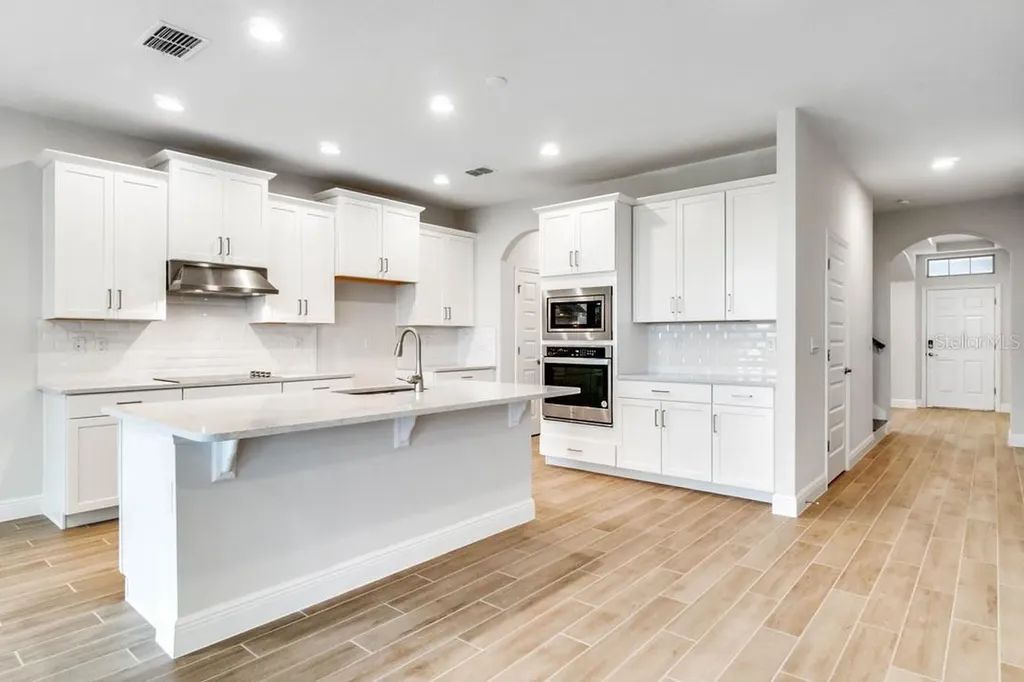 11211 Hollow Bay Court Winter Garden FL 34787