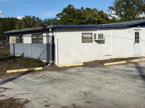 6716 S Macdill Avenue Tampa FL 33611