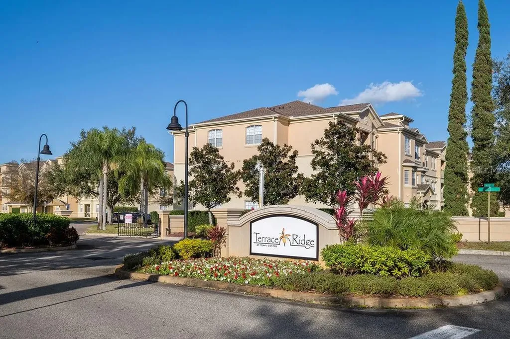 302 Terrace Ridge Circle Davenport FL 33896