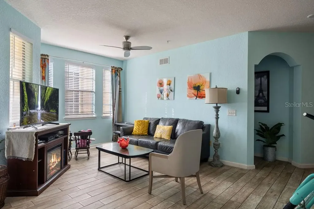 302 Terrace Ridge Circle Davenport FL 33896