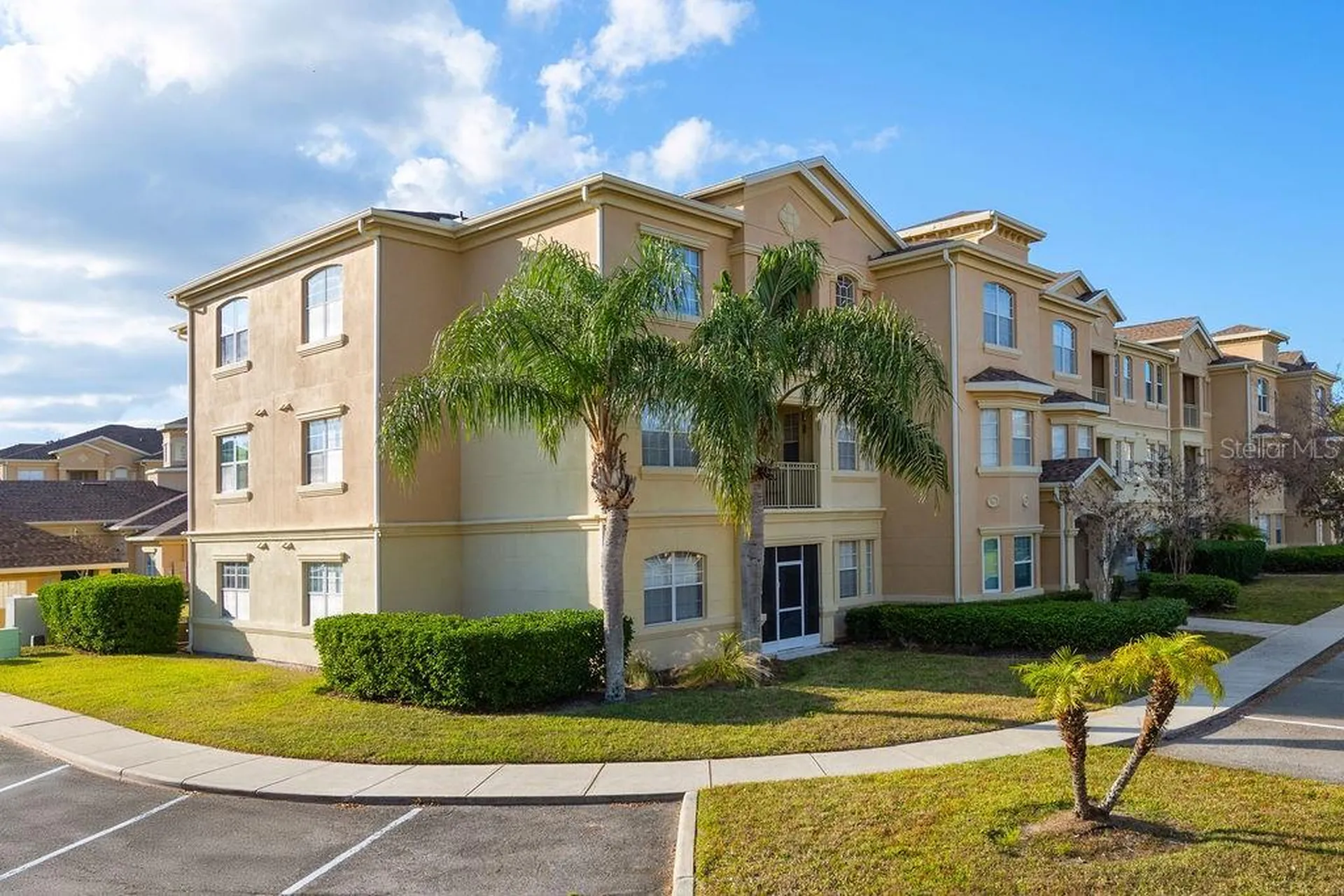 302 Terrace Ridge Circle Davenport FL 33896