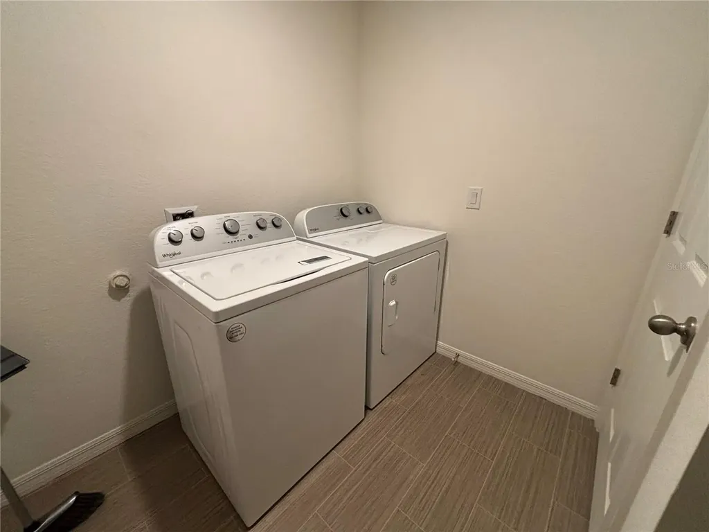 1542 Log Lane North Port FL 34286