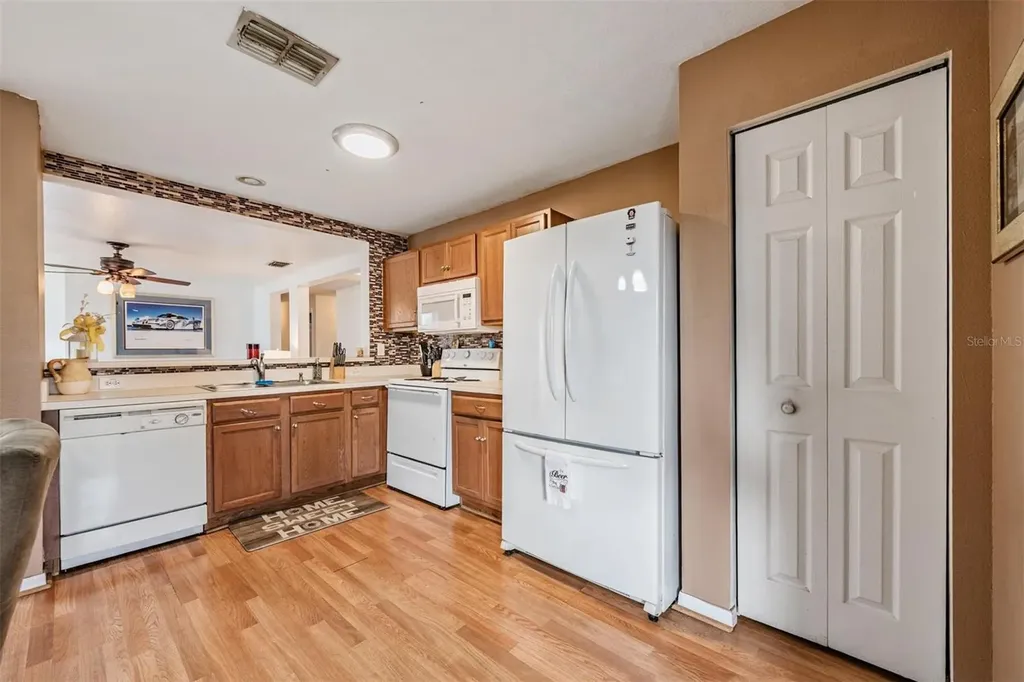 9520 Simeon Drive Land O Lakes FL 34638