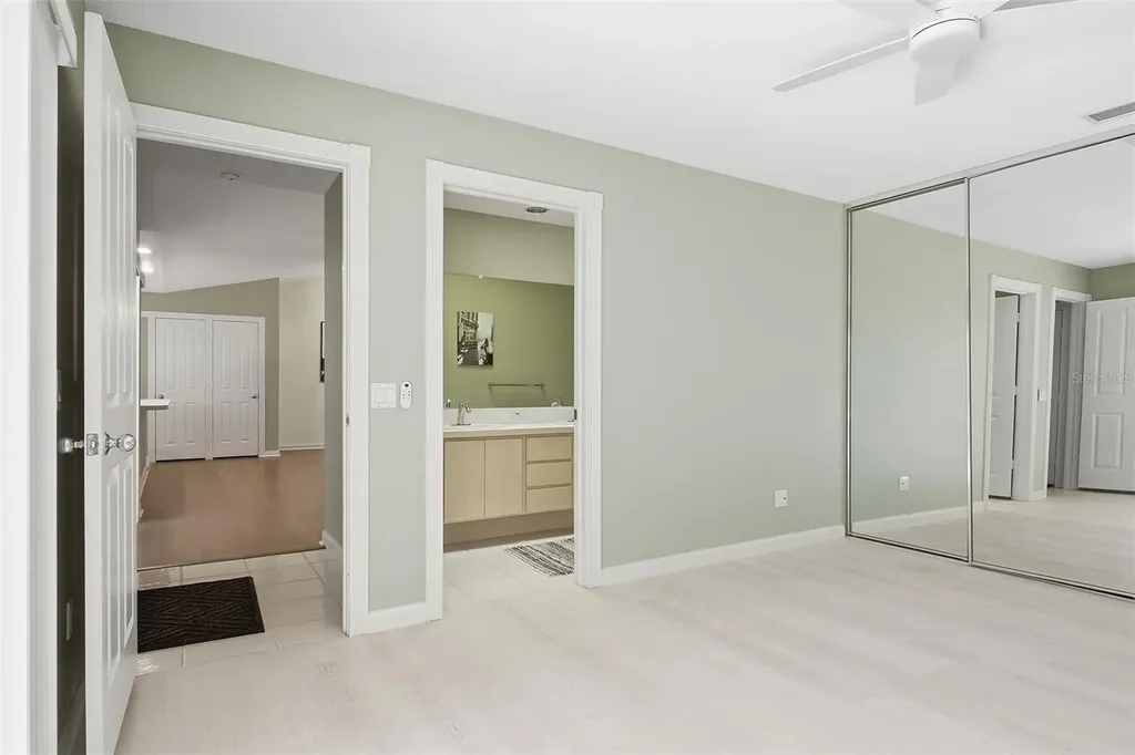9502 Chapman Oak Court Palm Beach Gardens FL 33410