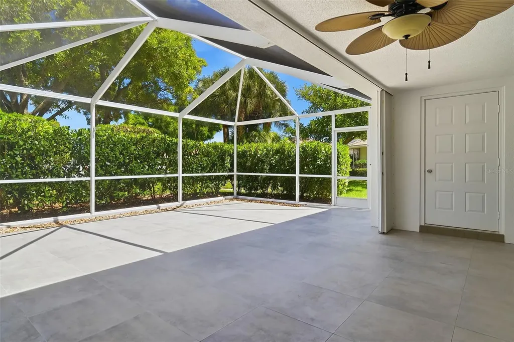 9502 Chapman Oak Court Palm Beach Gardens FL 33410