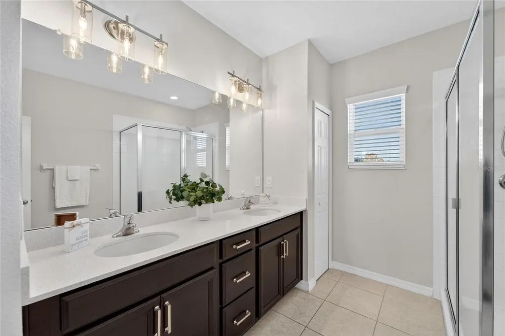 6230 Camino Drive Apollo Beach FL 33572