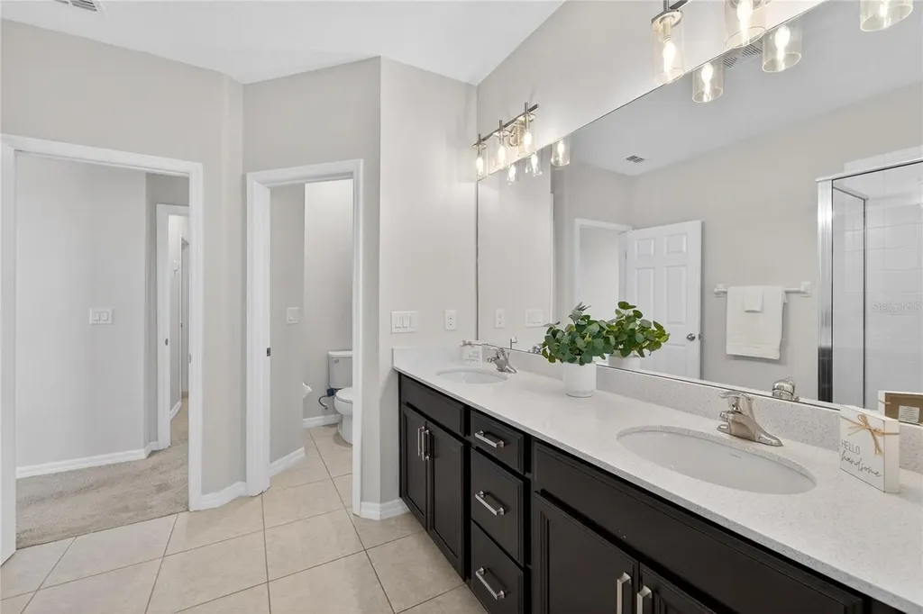 6230 Camino Drive Apollo Beach FL 33572