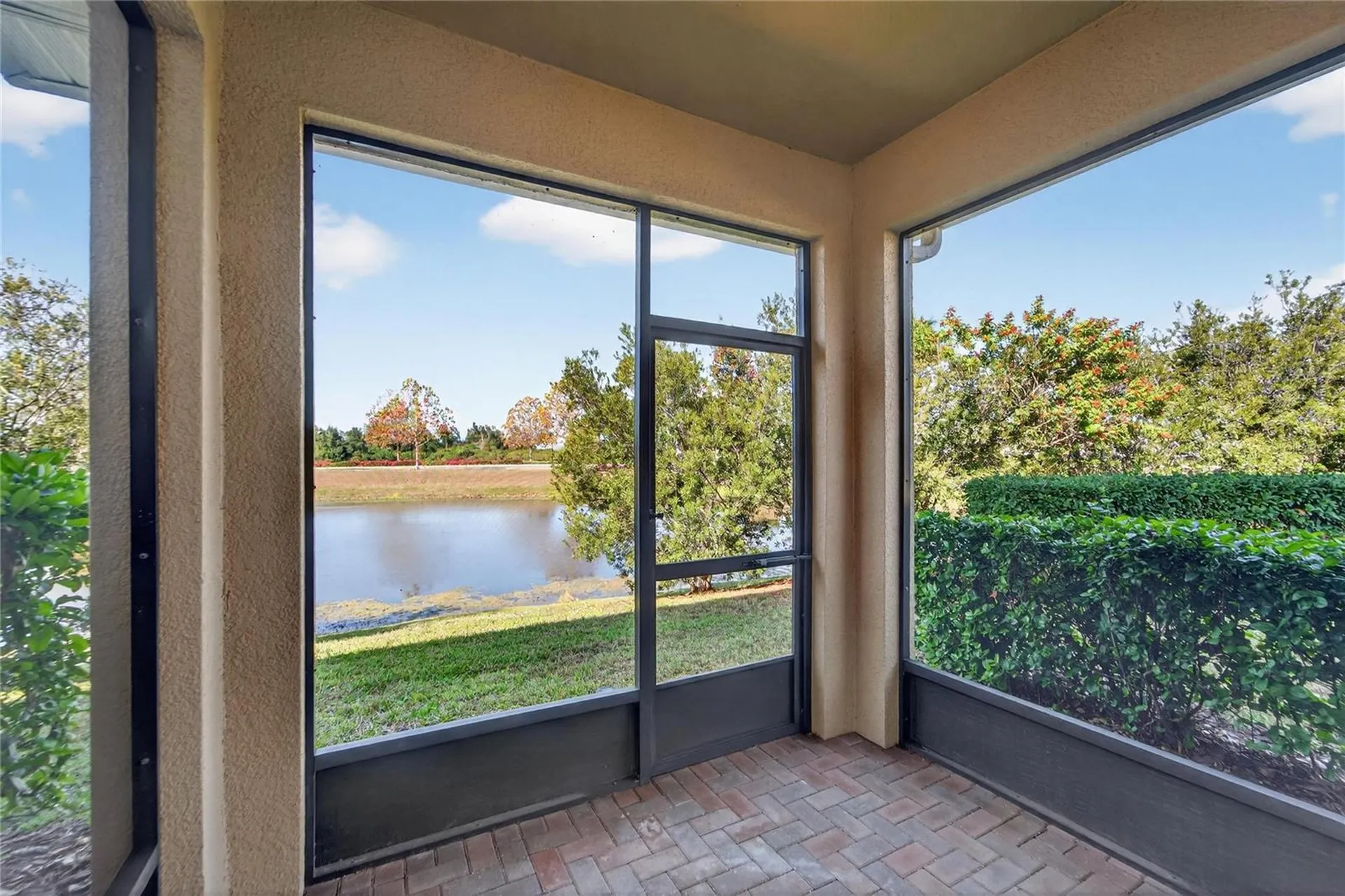 6230 Camino Drive Apollo Beach FL 33572