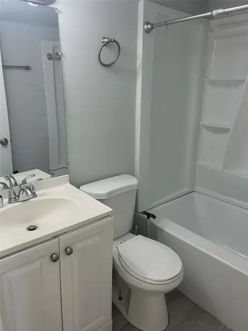 1106 50th Avenue Drive W Bradenton FL 34207