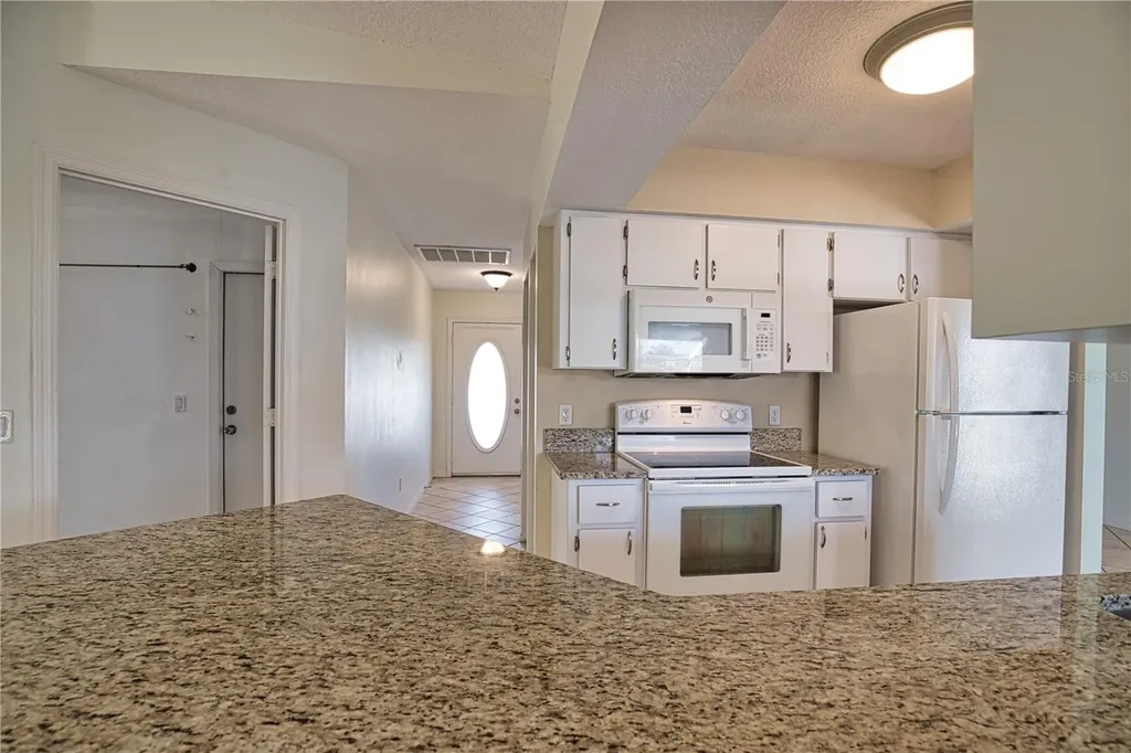 7202 Mamouth Englewood FL 34224