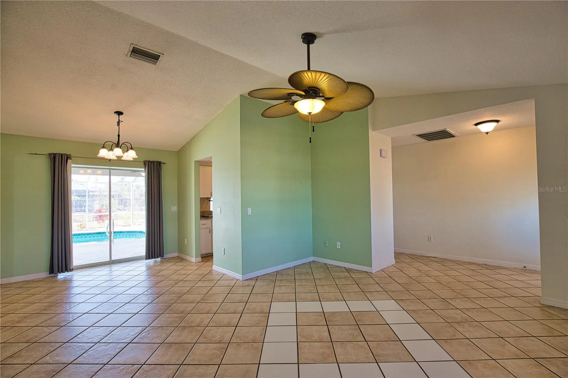 7202 Mamouth Englewood FL 34224