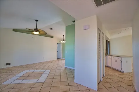 7202 Mamouth Englewood FL 34224