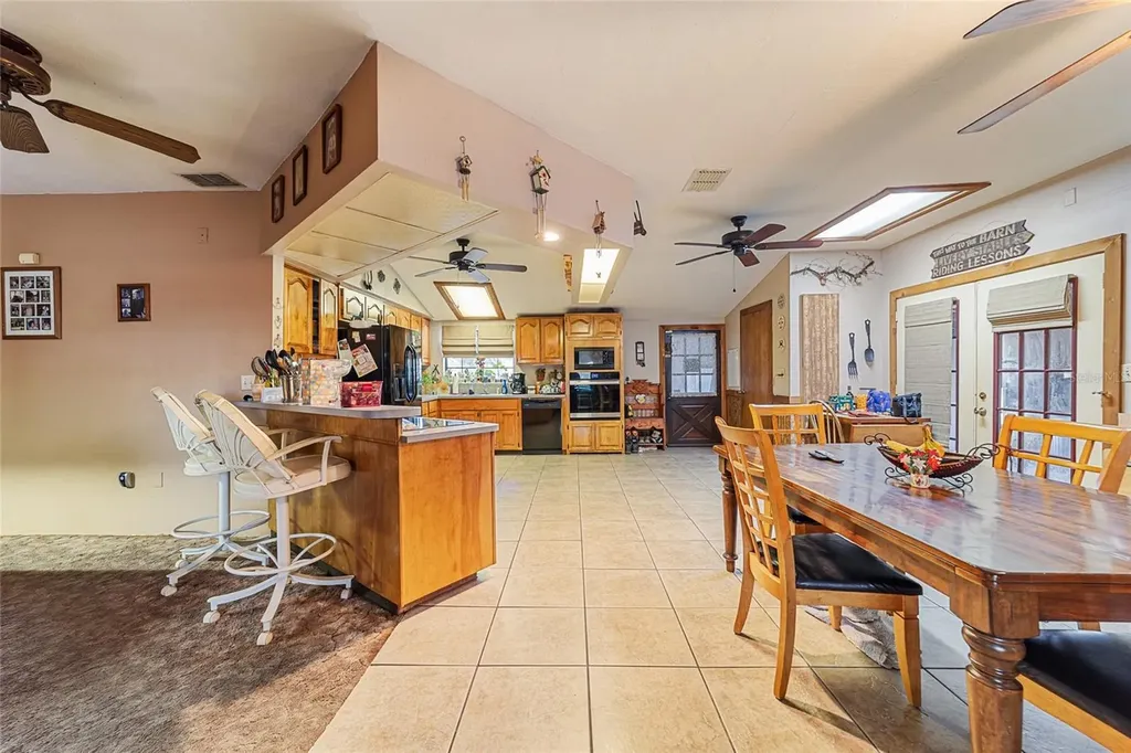 12265 SW Highway 484 Dunnellon FL 34432