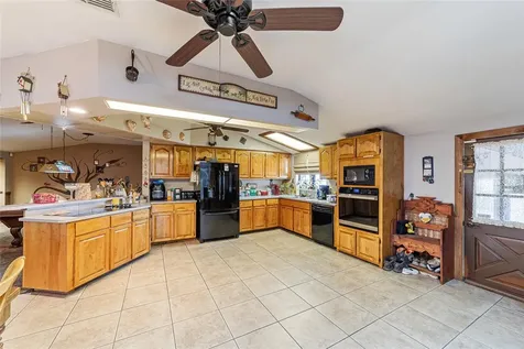 12265 SW Highway 484 Dunnellon FL 34432