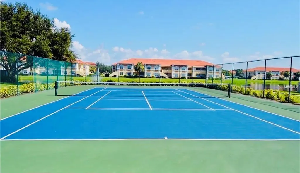 1010 Villagio Circle Sarasota FL 34237