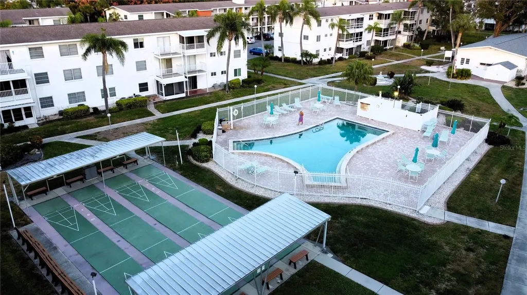 5906 Garden Lane Bradenton FL 34207