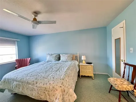 5906 Garden Lane Bradenton FL 34207
