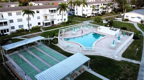 5906 Garden Lane Bradenton FL 34207