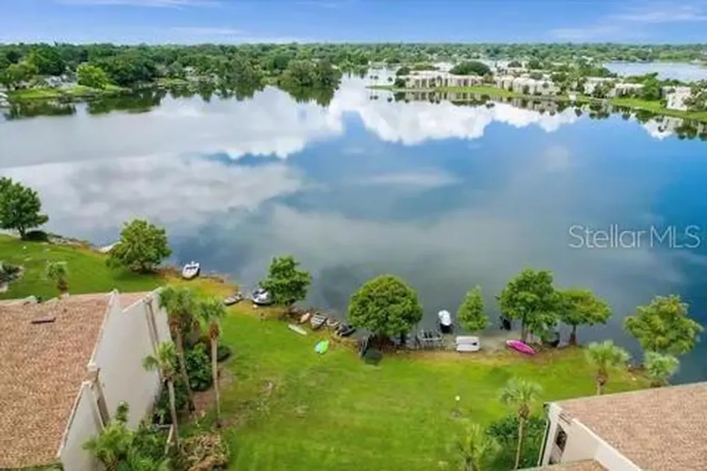 564 Orange Drive Altamonte Springs FL 32701