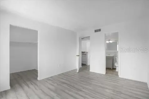 564 Orange Drive Altamonte Springs FL 32701