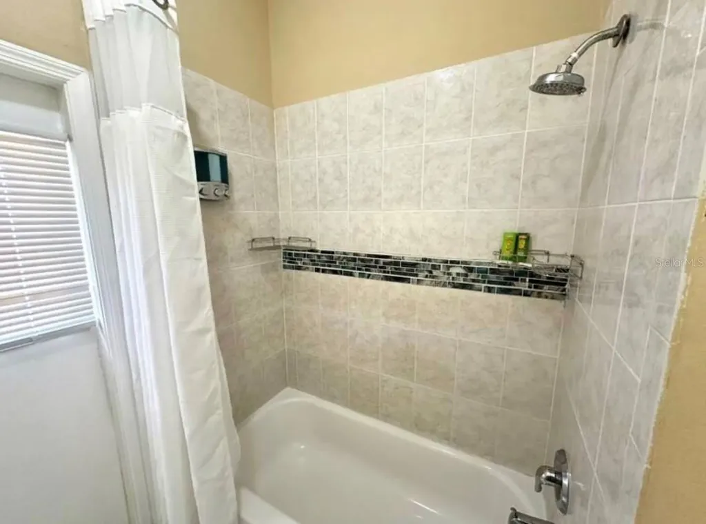 5212 Jasmine Trace Lane Kissimmee FL 34758