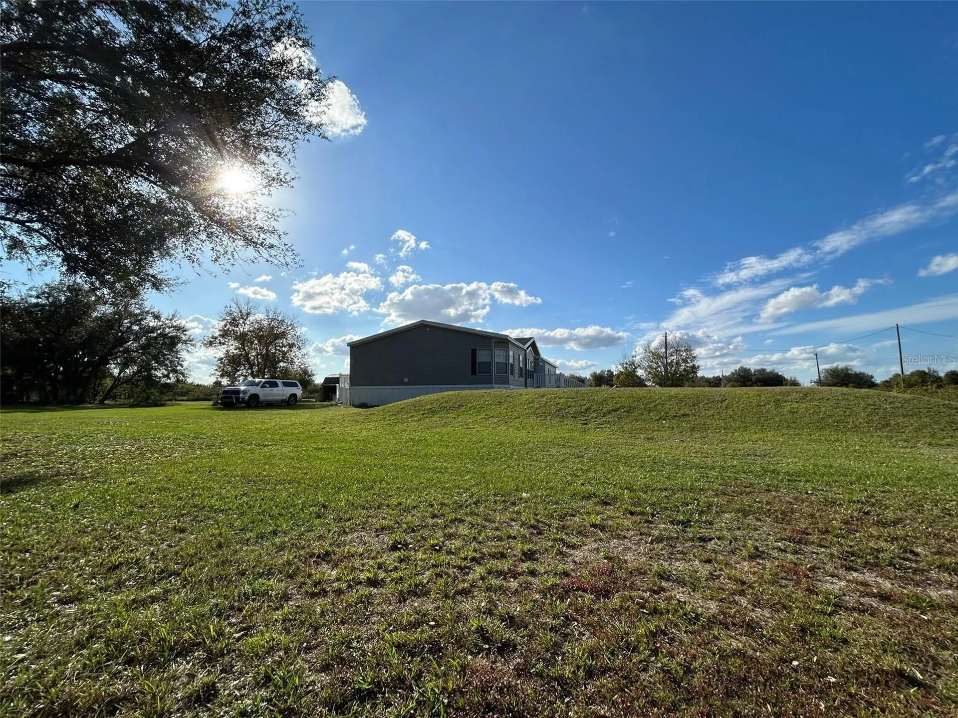 20736 NW 274th Street Okeechobee FL 34972