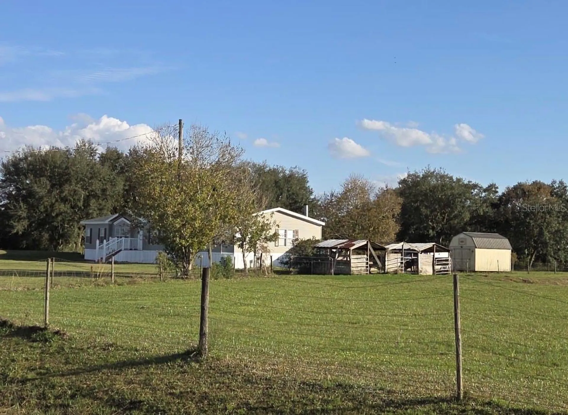20736 NW 274th Street Okeechobee FL 34972