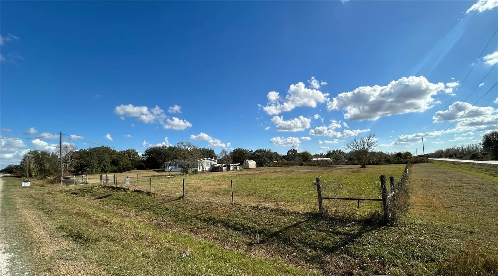 20736 NW 274th Street Okeechobee FL 34972