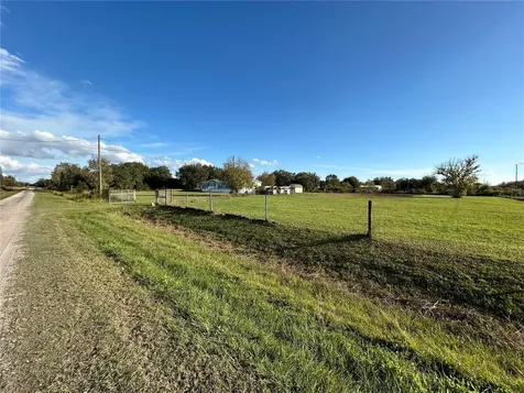 20736 NW 274th Street Okeechobee FL 34972
