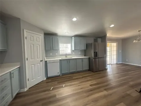 20736 NW 274th Street Okeechobee FL 34972