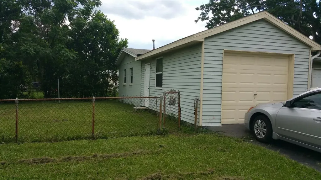 10002 N 26th Street Tampa FL 33612