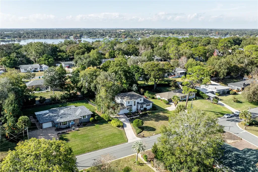 1405 Hilltop Drive Mount Dora FL 32757