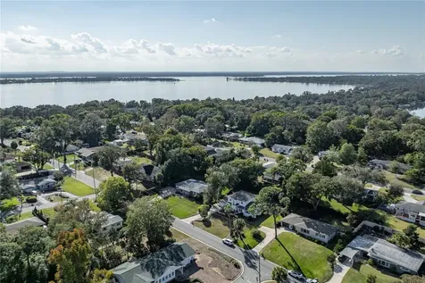 1405 Hilltop Drive Mount Dora FL 32757
