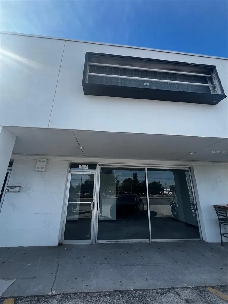 6024 Seminole Boulevard Seminole FL 33772