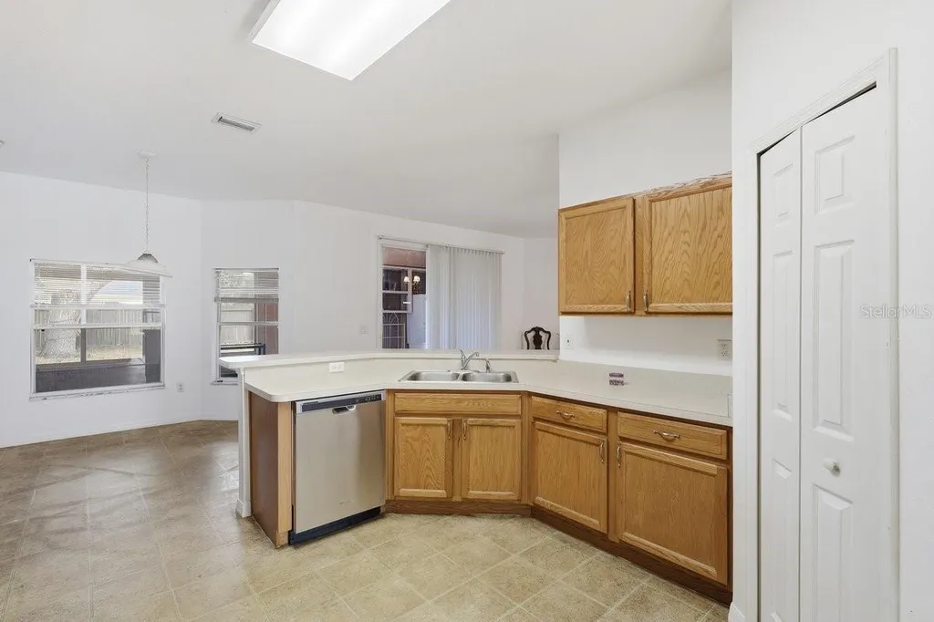 78 Panorama Palm Coast FL 32164