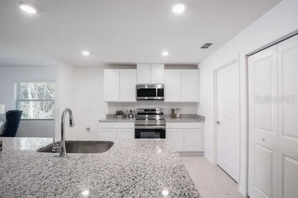 1691 2nd Avenue Deland FL 32724